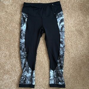 Calia cropped legging, mid rise, size small